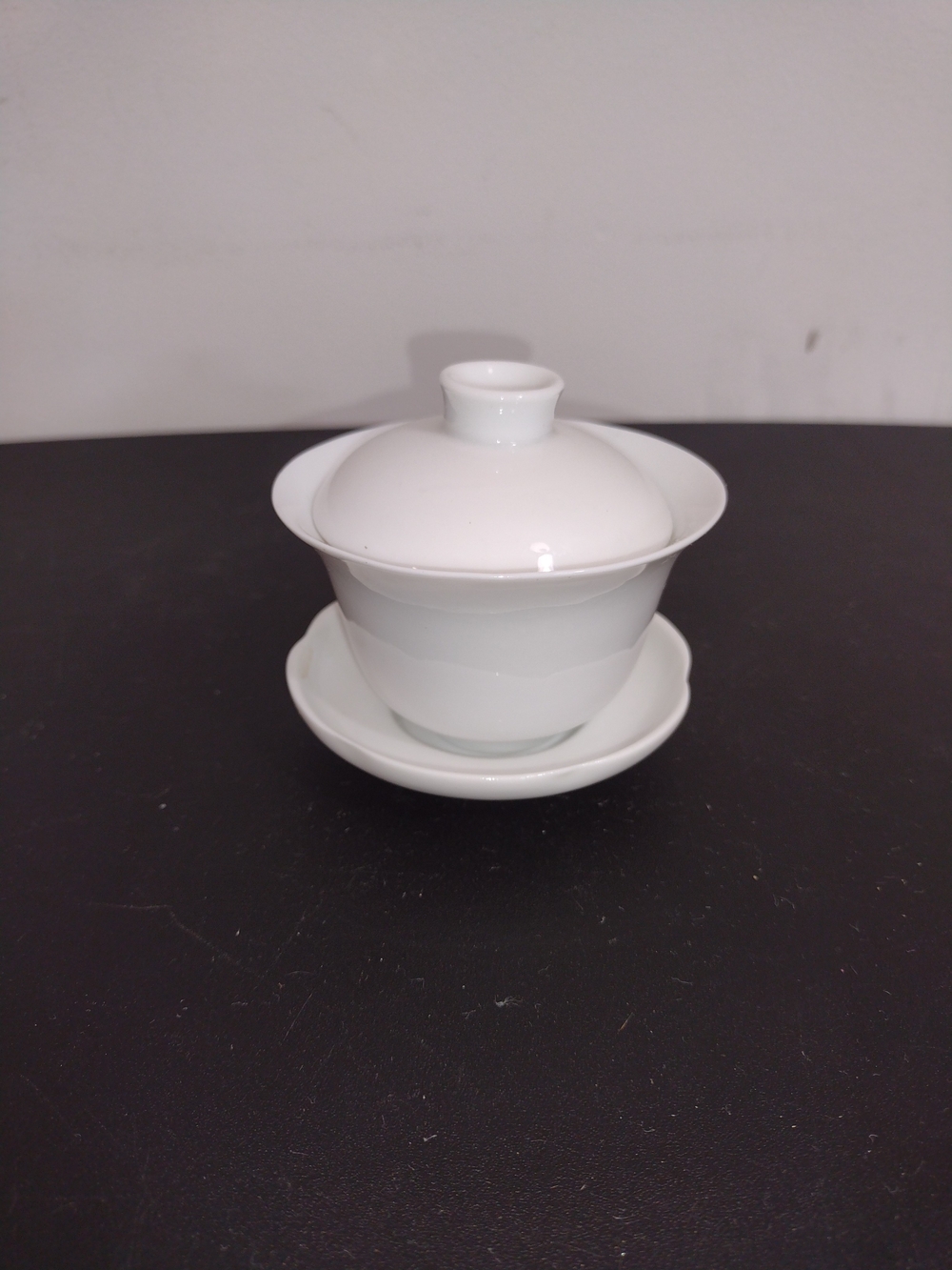 Classic White Porcelain Gaiwan Tea Set - White